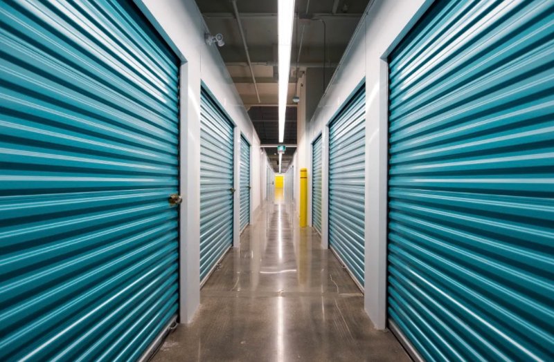 Storage Units at Access Self Storage - Winnipeg Airport - 1340 Notre Dame Ave. Winnipeg, MB